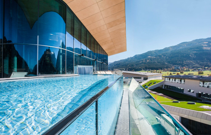 Architektur_Skylinepool